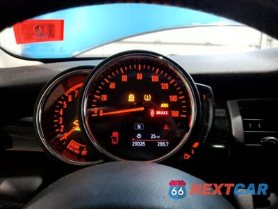 Zdjęcie 9 z 13 samochodu: 2019 MINI COOPER S VIN:WMWXP7C5XK2C62819 - miniatura