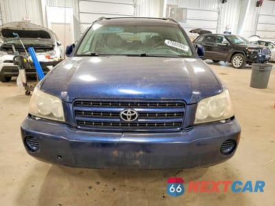 Piąte zdjęcie samochodu w środku: 2002 TOYOTA HIGHLANDER BASE VIN:JTEHF21A620086577 - miniatura