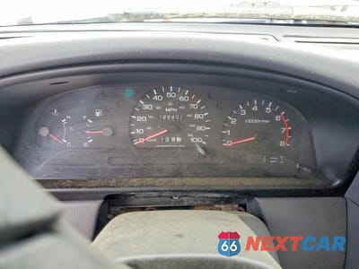 Zdjęcie 9 z 13 samochodu: 1995 NISSAN PATHFINDER XE VIN:JN8HD17Y5SW034271 - miniatura