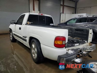 Drugie zdjęcie samochodu z przodu: 1999 CHEVROLET SILVERADO K1500 VIN:1GCEK14T6XZ200929 - miniatura