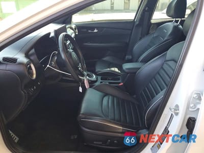 Zdjęcie 7 z 12 samochodu: 2022 KIA FORTE GT-LINE VIN:3KPF54AD8NE444990 - miniatura
