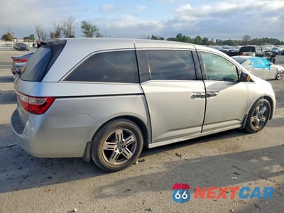 Trzecie zdjęcie samochodu z tyłu: 2012 HONDA ODYSSEY TOURING VIN:5FNRL5H91CB072426 - miniatura