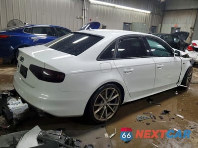 Trzecie zdjęcie samochodu z tyłu: 2016 AUDI S4 PRESTIGE VIN:WAUKGAFL8GA006335 - miniatura