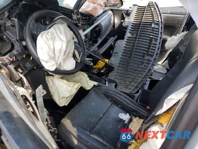 Zdjęcie 7 z 12 samochodu: 2014 TOYOTA COROLLA S PLUS VIN:5YFBURHE5EP148319 - miniatura