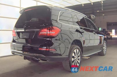 Czwarte zdjęcie samochodu z boku: 2019 MERCEDES-BENZ GLS 450 4MATIC VIN:4JGDF6EEXKB236388 - miniatura