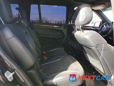 Zdjęcie 11 z 12 samochodu: 2018 MERCEDES-BENZ GLS 450 4MATIC VIN:4JGDF6EE5JB057335 - miniatura