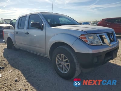 Czwarte zdjęcie samochodu z boku: 2017 NISSAN FRONTIER SV VIN:1N6AD0EV7HN763254 - miniatura