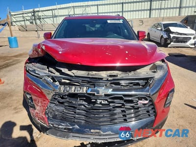Piąte zdjęcie samochodu w środku: 2019 CHEVROLET BLAZER RS VIN:3GNKBJRS5KS590146 - miniatura