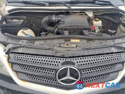 Zdjęcie 12 z 13 samochodu: 2014 MERCEDES-BENZ SPRINTER 2500 VIN:WD3PE7CC6E5835572 - miniatura