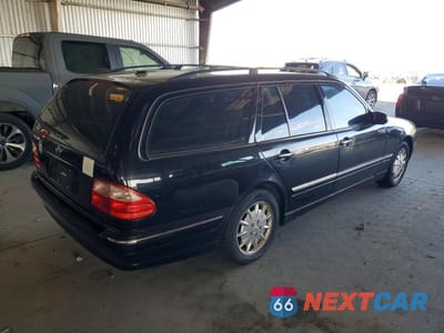 Trzecie zdjęcie samochodu z tyłu: 2001 MERCEDES-BENZ E 320 VIN:WDBJH65J11B308736 - miniatura