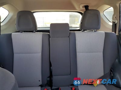 Zdjęcie 10 z 13 samochodu: 2015 TOYOTA RAV4 LE VIN:JTMZFREV6FD077858 - miniatura