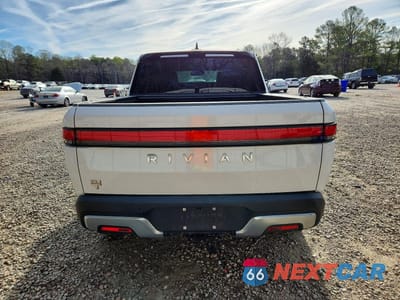 Zdjęcie 6 z 11 samochodu: 2022 RIVIAN R1T ADVENTURE VIN:7FCTGAAA2NN006568 - miniatura