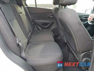 Zdjęcie 11 z 12 samochodu: 2020 CHEVROLET TRAX LS VIN:KL7CJKSB2LB064065 - miniatura