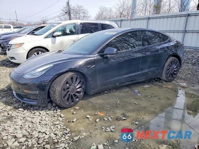 2019 TESLA MODEL 3 5YJ3E1EB5KF231463 - główne zdjęcie licytacji z USA - miniatura