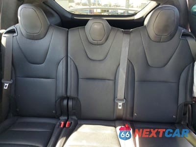 Zdjęcie 10 z 13 samochodu: 2024 TESLA MODEL X VIN:7SAXCDE54RF448065 - miniatura