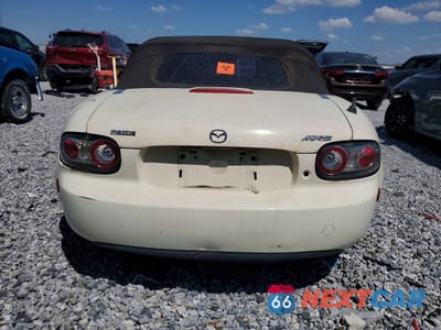 Zdjęcie 6 z 12 samochodu: 2007 MAZDA MX-5 MIATA VIN:JM1NC25F670129179 - miniatura