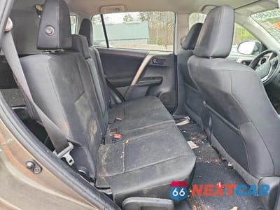 Zdjęcie 11 z 13 samochodu: 2015 TOYOTA RAV4 LE VIN:2T3BFREV3FW244519 - miniatura