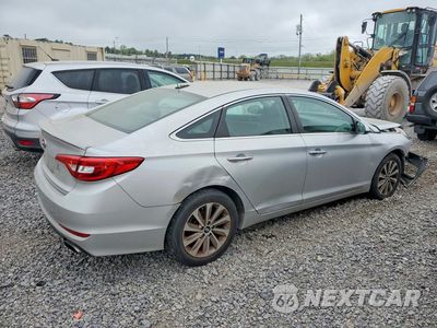 Trzecie zdjęcie samochodu z tyłu: 2016 HYUNDAI SONATA SE VIN:5NPE24AF2GH357395 - miniatura