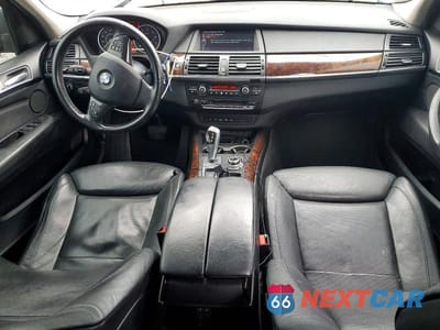 Zdjęcie 8 z 13 samochodu: 2011 BMW X5 XDRIVE35I VIN:5UXZV4C58BL410519 - miniatura