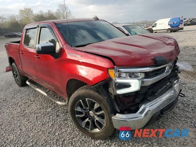 Czwarte zdjęcie samochodu z boku: 2023 CHEVROLET SILVERADO K1500 LT VIN:1GCPDDEK1PZ293546 - miniatura