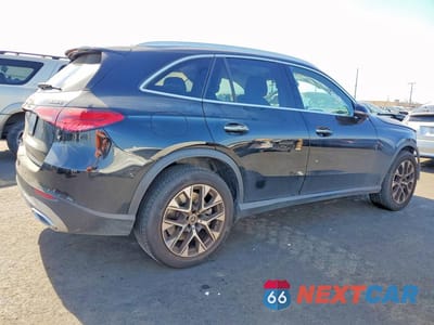 Trzecie zdjęcie samochodu z tyłu: 2025 MERCEDES-BENZ GLC 350E VIN:W1NKM5GB9SF302980 - miniatura