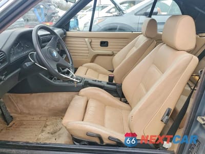 Zdjęcie 7 z 12 samochodu: 1988 BMW 325 I AUTOMATIC VIN:WBABB2302J8858127 - miniatura