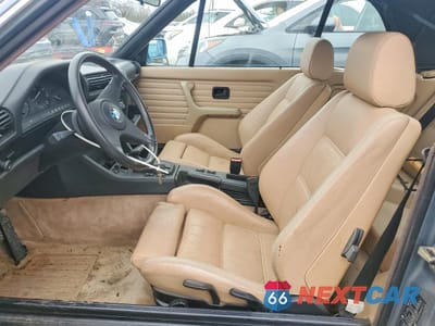 Zdjęcie 7 z 12 samochodu: 1988 BMW 325 I AUTOMATIC VIN:WBABB2302J8858127 - miniatura