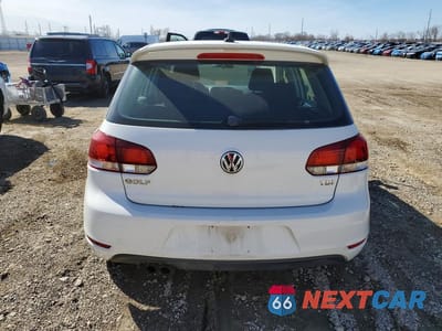 Zdjęcie 6 z 11 samochodu: 2014 VOLKSWAGEN GOLF VIN:WVWDM7AJ4EW010881 - miniatura