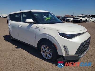 Czwarte zdjęcie samochodu z boku: 2025 KIA SOUL LX VIN:KNDJ23AU1S7938990 - miniatura