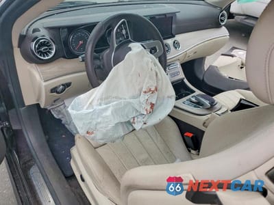Zdjęcie 8 z 12 samochodu: 2019 MERCEDES-BENZ E 450 VIN:WDD1J6HBXKF078396 - miniatura