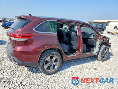 Trzecie zdjęcie samochodu z tyłu: 2019 TOYOTA HIGHLANDER LIMITED PLATINUM VIN:5TDDZRFH6KS966071 - miniatura