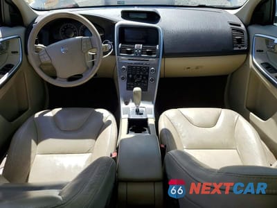 Zdjęcie 8 z 11 samochodu: 2010 VOLVO XC60 3.2 VIN:YV4960DZ9A2104486 - miniatura