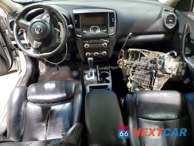 Zdjęcie 8 z 12 samochodu: 2014 NISSAN MAXIMA 3.5 SV VIN:1N4AA5AP4EC455634 - miniatura