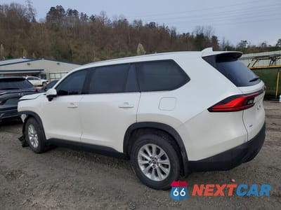 Drugie zdjęcie samochodu z przodu: 2024 TOYOTA GRAND HIGHLANDER XLE VIN:5TDAAAB57RS062876 - miniatura