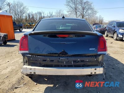 Zdjęcie 6 z 13 samochodu: 2019 CHRYSLER 300 S VIN:2C3CCABG9KH538851 - miniatura