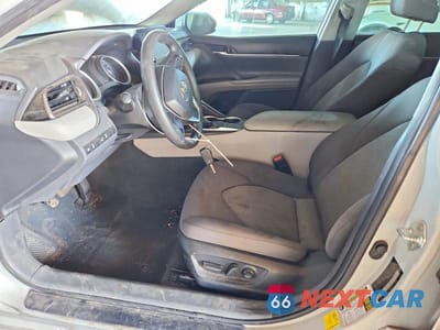 Zdjęcie 7 z 12 samochodu: 2022 TOYOTA CAMRY LE VIN:4T1C11AK4NU060102 - miniatura