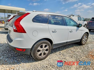 Trzecie zdjęcie samochodu z tyłu: 2013 VOLVO XC60 3.2 VIN:YV4952DL3D2371248 - miniatura