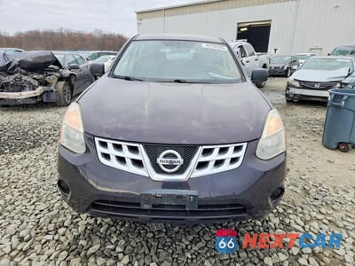 Piąte zdjęcie samochodu w środku: 2013 NISSAN ROGUE S VIN:JN8AS5MVXDW150576 - miniatura