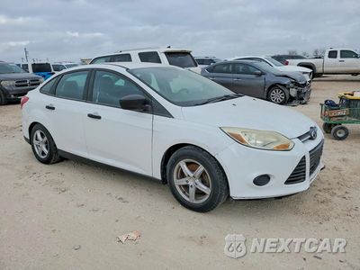 Czwarte zdjęcie samochodu z boku: 2014 FORD FOCUS S VIN:1FADP3E25EL410264 - miniatura