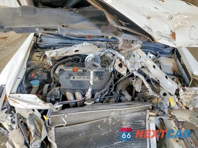 Zdjęcie 11 z 13 samochodu: 2003 HONDA ACCORD EX VIN:1HGCM72603A018090 - miniatura