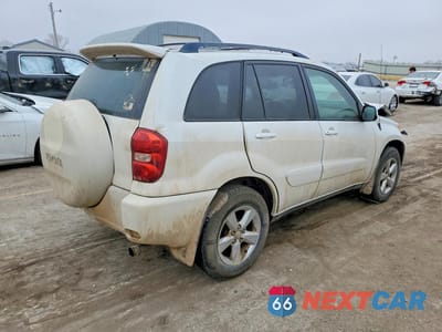 Trzecie zdjęcie samochodu z tyłu: 2004 TOYOTA RAV4 BASE VIN:JTEGD20VX40043434 - miniatura