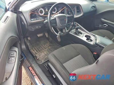 Zdjęcie 8 z 12 samochodu: 2021 DODGE CHALLENGER VIN:2C3CDZFJ5MH681199 - miniatura