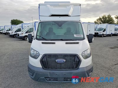 Piąte zdjęcie samochodu w środku: 2022 FORD TRANSIT DELIVERY TRUCK VIN:1FDBW5Z82NKA31643 - miniatura
