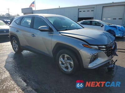 Czwarte zdjęcie samochodu z boku: 2022 HYUNDAI TUCSON SE VIN:5NMJA3AE3NH087171 - miniatura