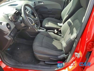 Zdjęcie 7 z 12 samochodu: 2016 CHEVROLET SONIC LT VIN:1G1JC5SH5G4184942 - miniatura