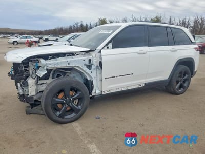 2023 JEEP GRAND CHEROKEE LAREDO 1C4RJHAG4PC505305 - główne zdjęcie licytacji z USA - miniatura