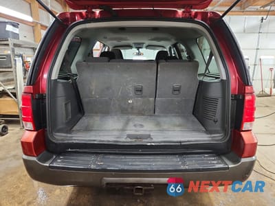 Zdjęcie 6 z 13 samochodu: 2005 FORD EXPEDITION XLT VIN:1FMPU16545LA79802 - miniatura