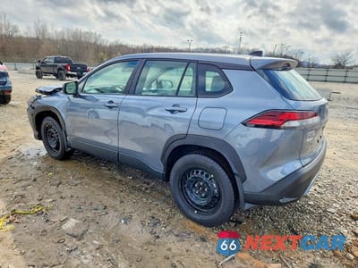 Drugie zdjęcie samochodu z przodu: 2026 TOYOTA COROLLA CROSS L VIN:7MUAAABG9TV155574 - miniatura