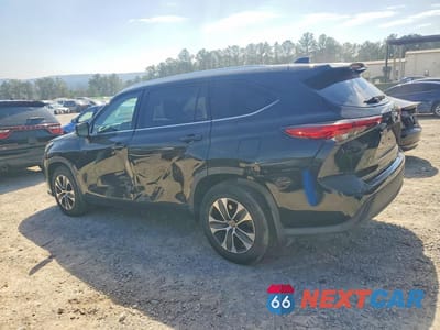 Drugie zdjęcie samochodu z przodu: 2020 TOYOTA HIGHLANDER XLE VIN:5TDGZRBH9LS504284 - miniatura