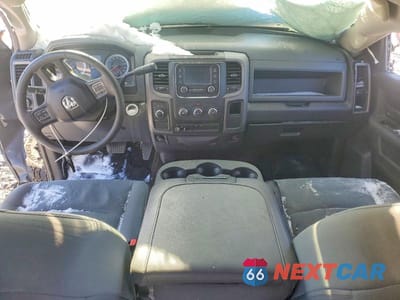 Zdjęcie 8 z 12 samochodu: 2017 RAM 1500 ST VIN:3C6RR7KT0HG742393 - miniatura